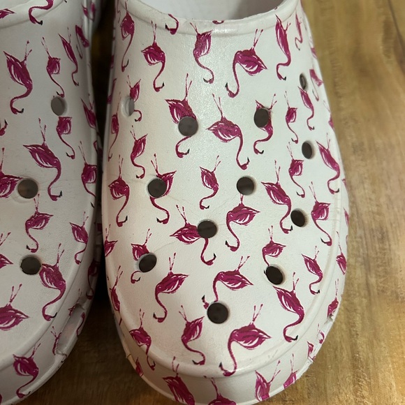 Crocs Freesail Pink Flamingo Clog Crocs - Picture 3 of 9